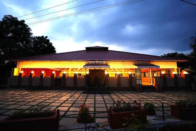 Village Trails Resort Hyderabad Eksteriør bilde